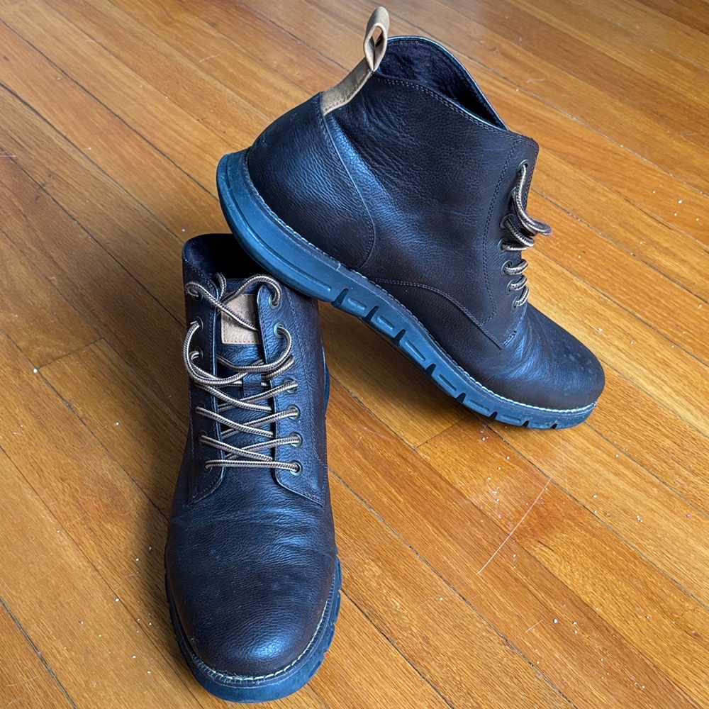 Kenneth Cole Reaction Dark Brown Chukka Boots